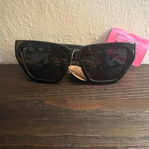 NEW Betsey Johnson Black Sunglasses